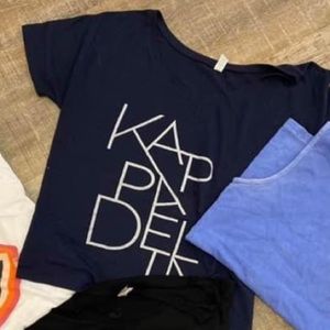 Black and navy KD tees